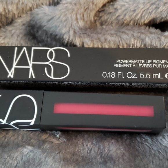 NARS POWERMATTE LIP PIGMENT SHADE "YOU'RE NO GOOD" - Picture 6 of 6
